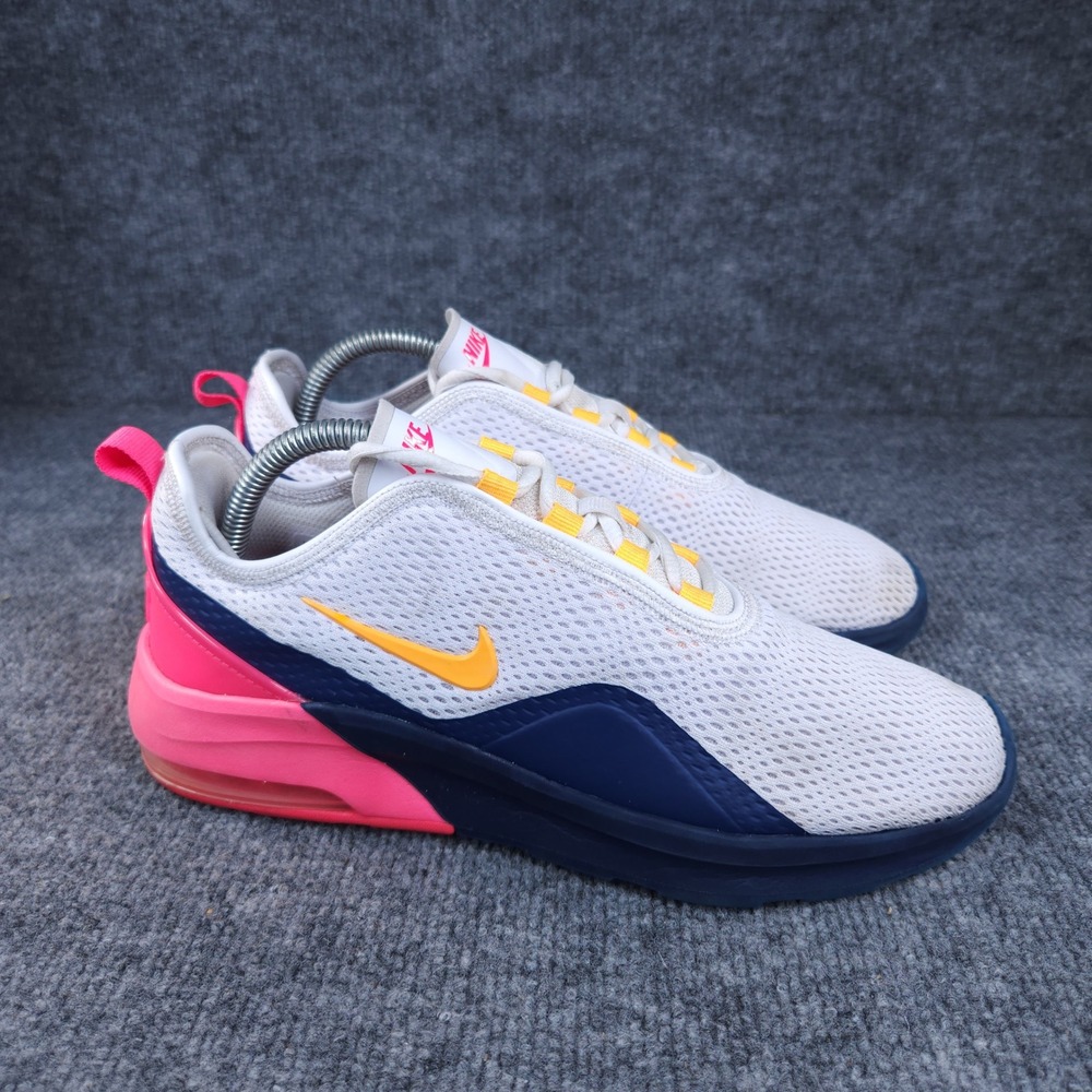 Nike Air Max Shoes Motion 2 Womens White Pink Navy Size 9 - Picture 2 of 12